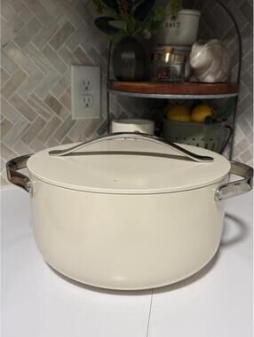 Caraway Cream 6.5 Quart Dutch Oven